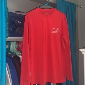 Red vineyard vines long sleeve
